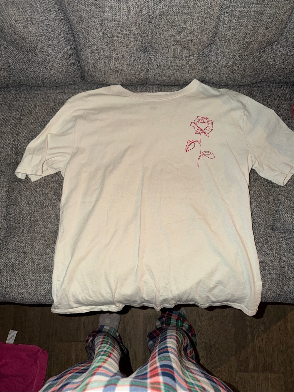 Universal Thread Cream Short-Sleeve Tee with Pink Rose Outline